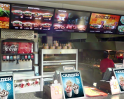 The digital menu board increases Coca-Cola's sales by 20%!-1