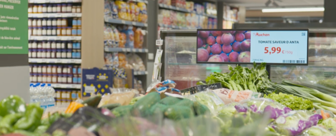 supermarket digital signage