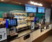 digital signage for coffee shop